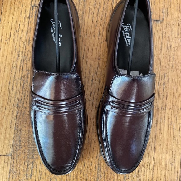 Florsheim Men's Como Dress Loafer Shoes NEW Black Cherry Color 10 - Picture 7 of 8